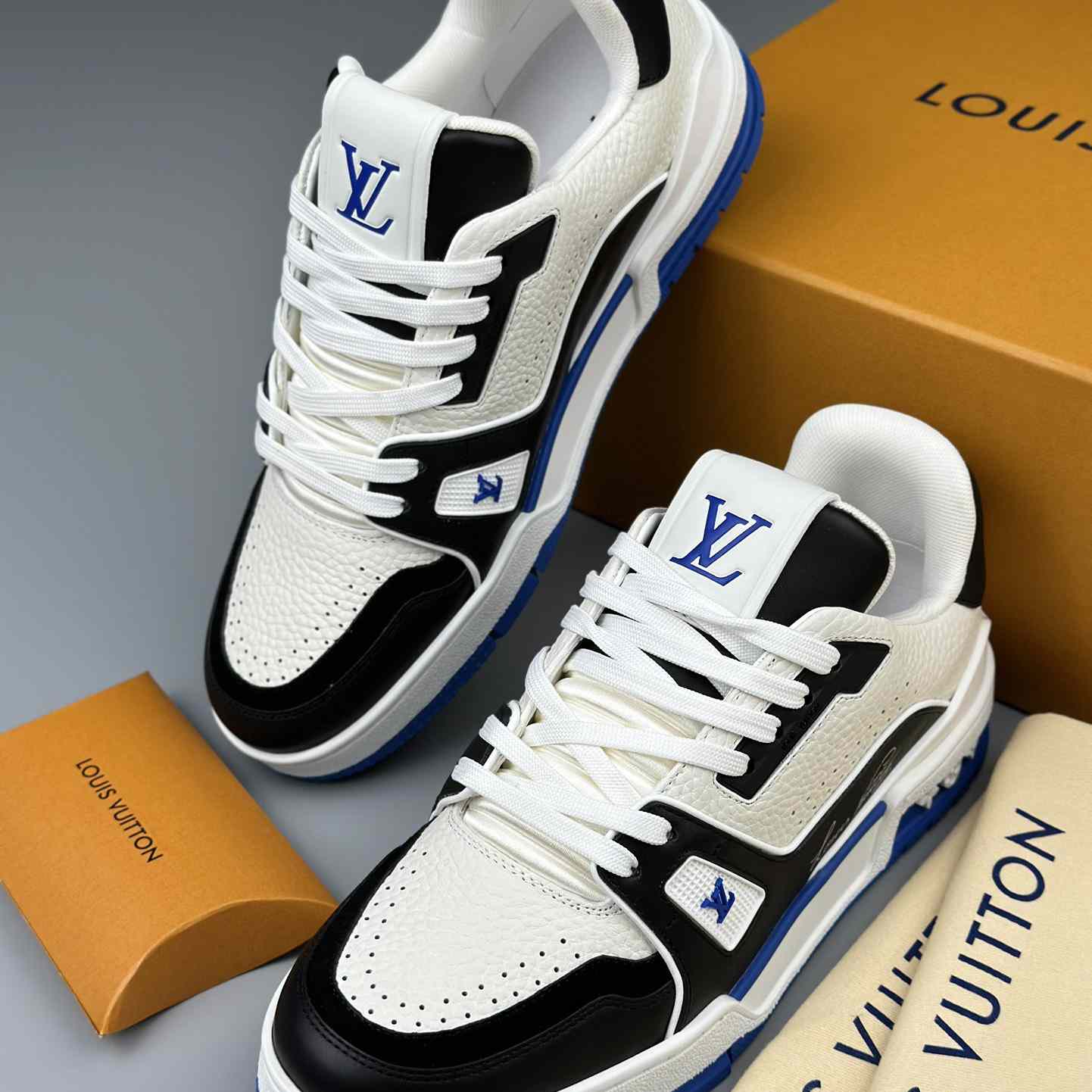 Louis Vuitton LV Trainer Sneaker  1ADDYX - DesignerGu