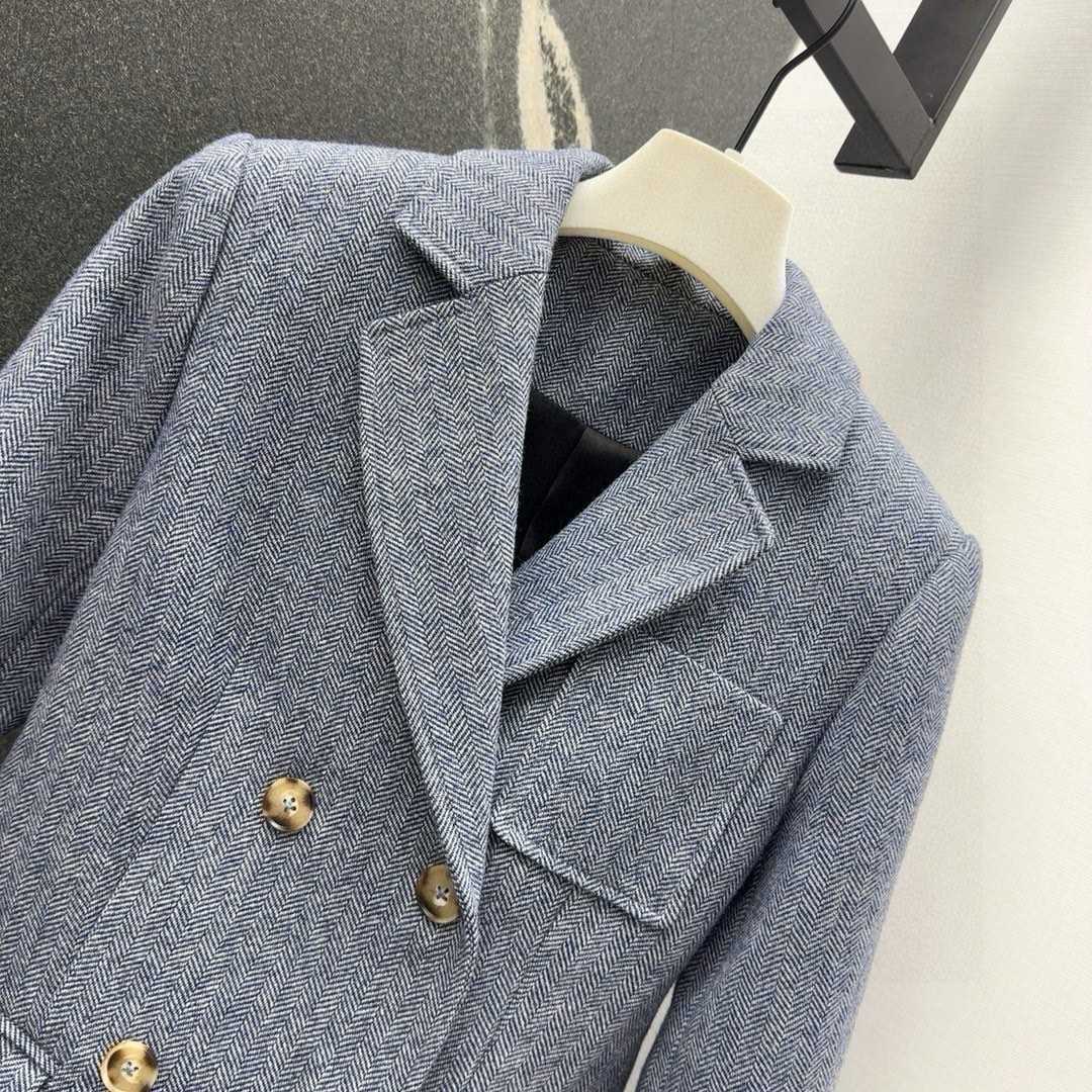 Loewe Tailored Jacket In Wool - DesignerGu