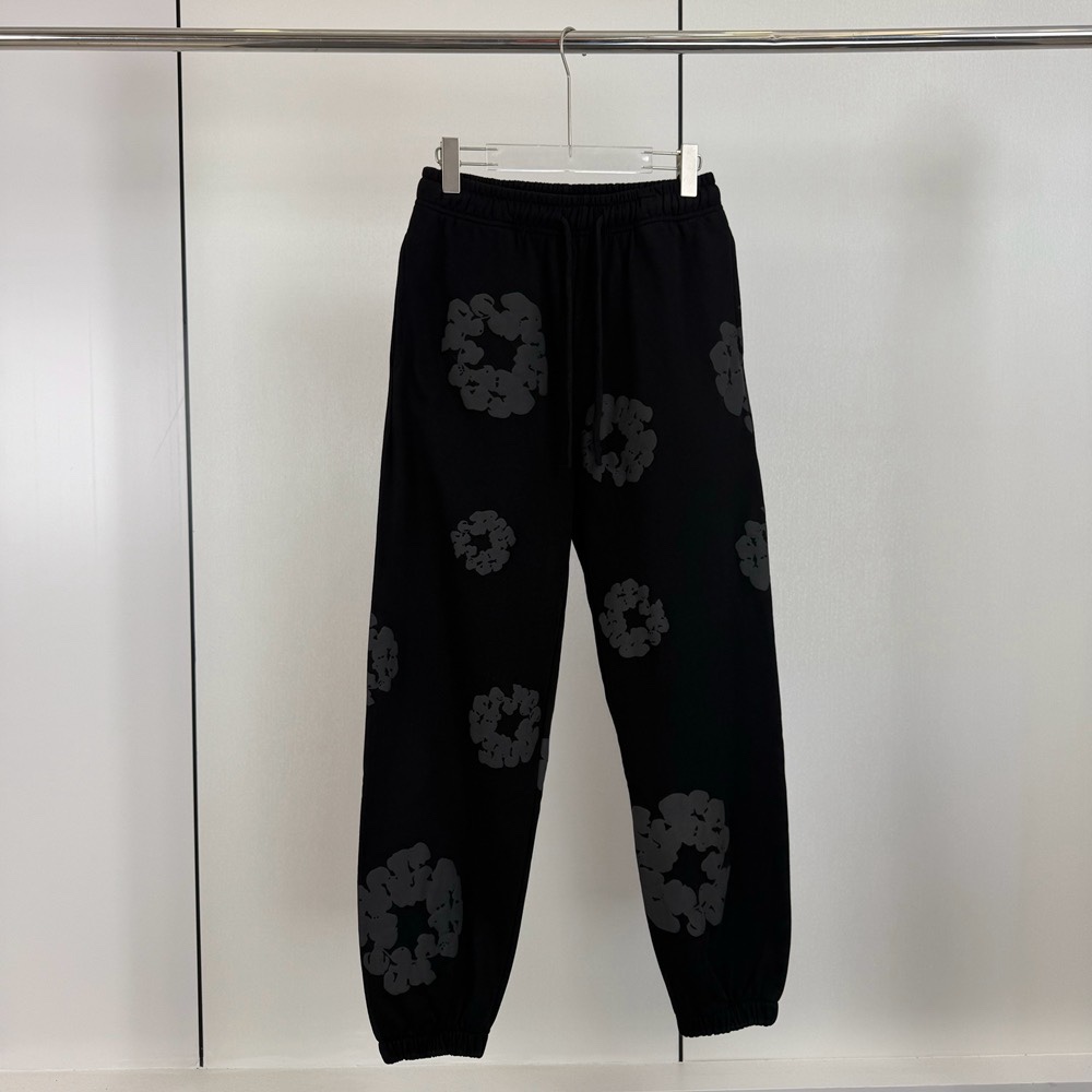 Denim Tears Cotton Sweatpants - DesignerGu