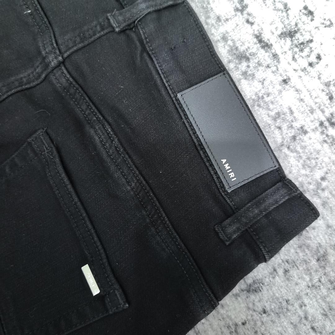 Amiri Slim Fit Jeans    685 - DesignerGu