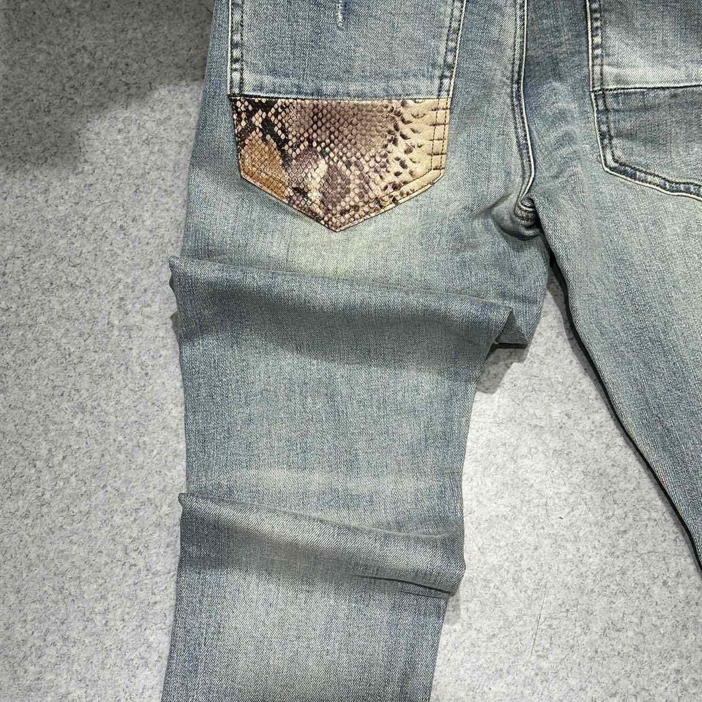 Amiri Jeans    AM1246 - DesignerGu