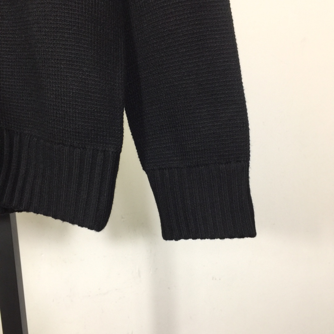 Prada Zip Up Cardigan - DesignerGu