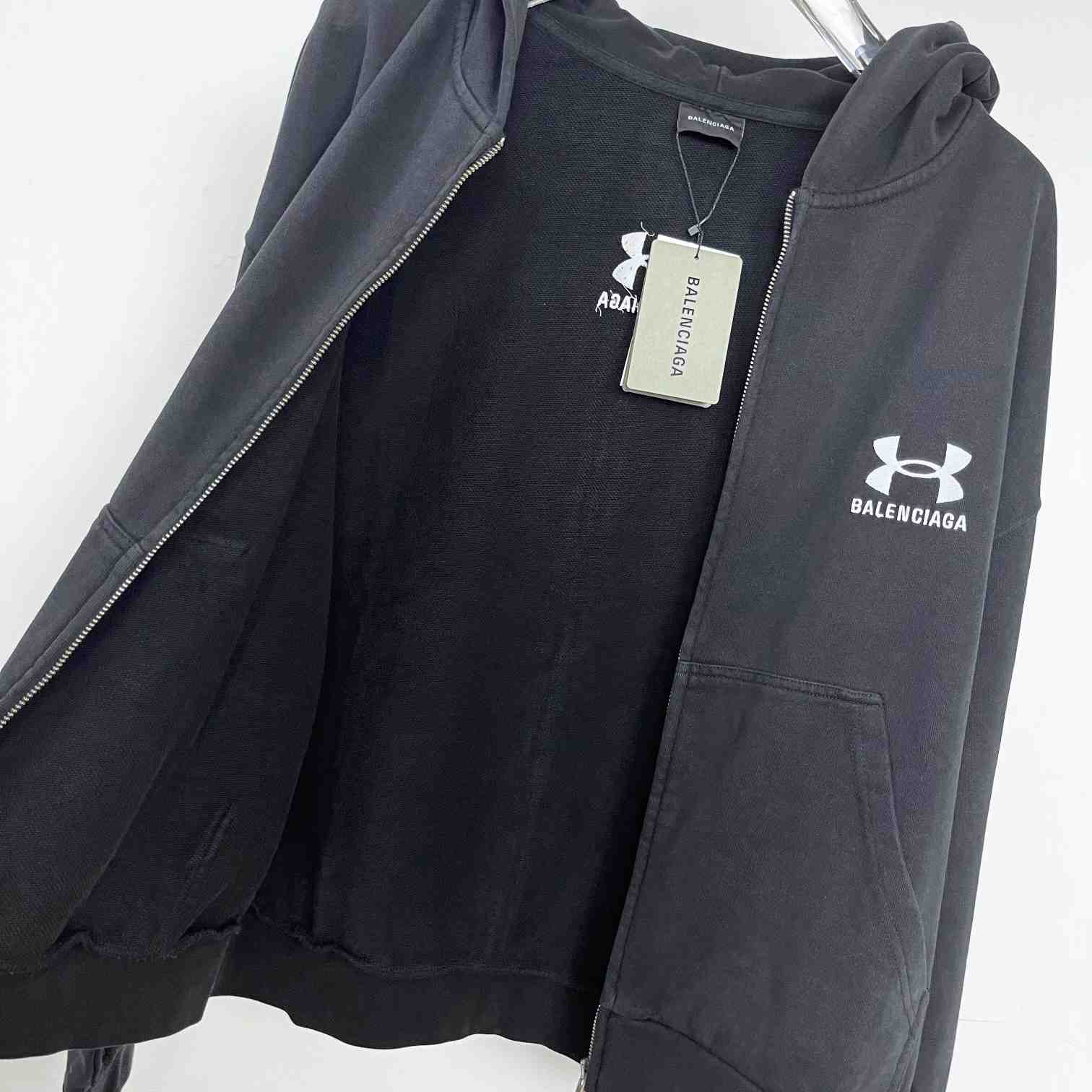 Balenciaga Under Armour® Zip-Up Hoodie Regular Fit In Black - DesignerGu