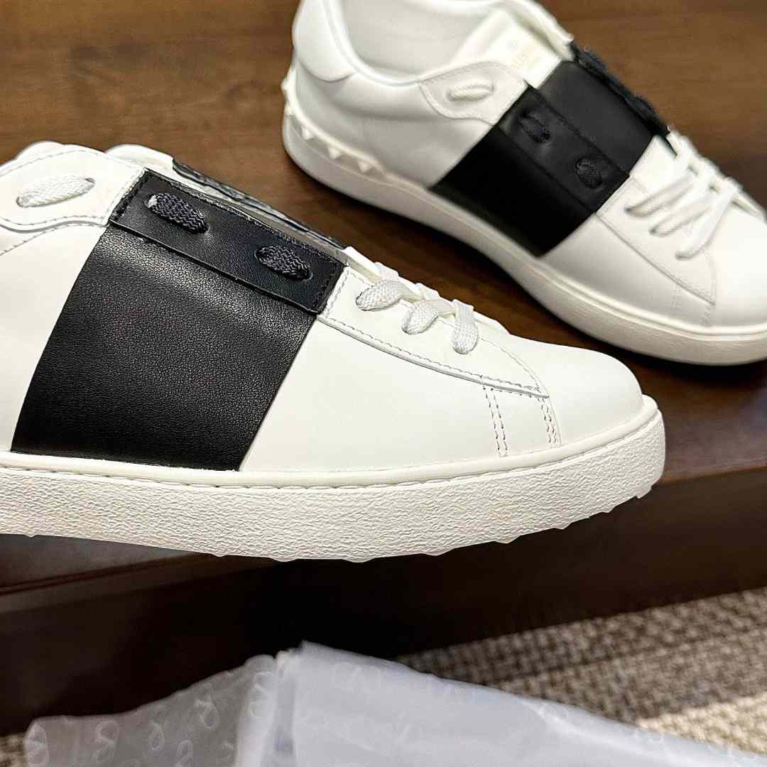 Valenti Leather Sneakers - DesignerGu