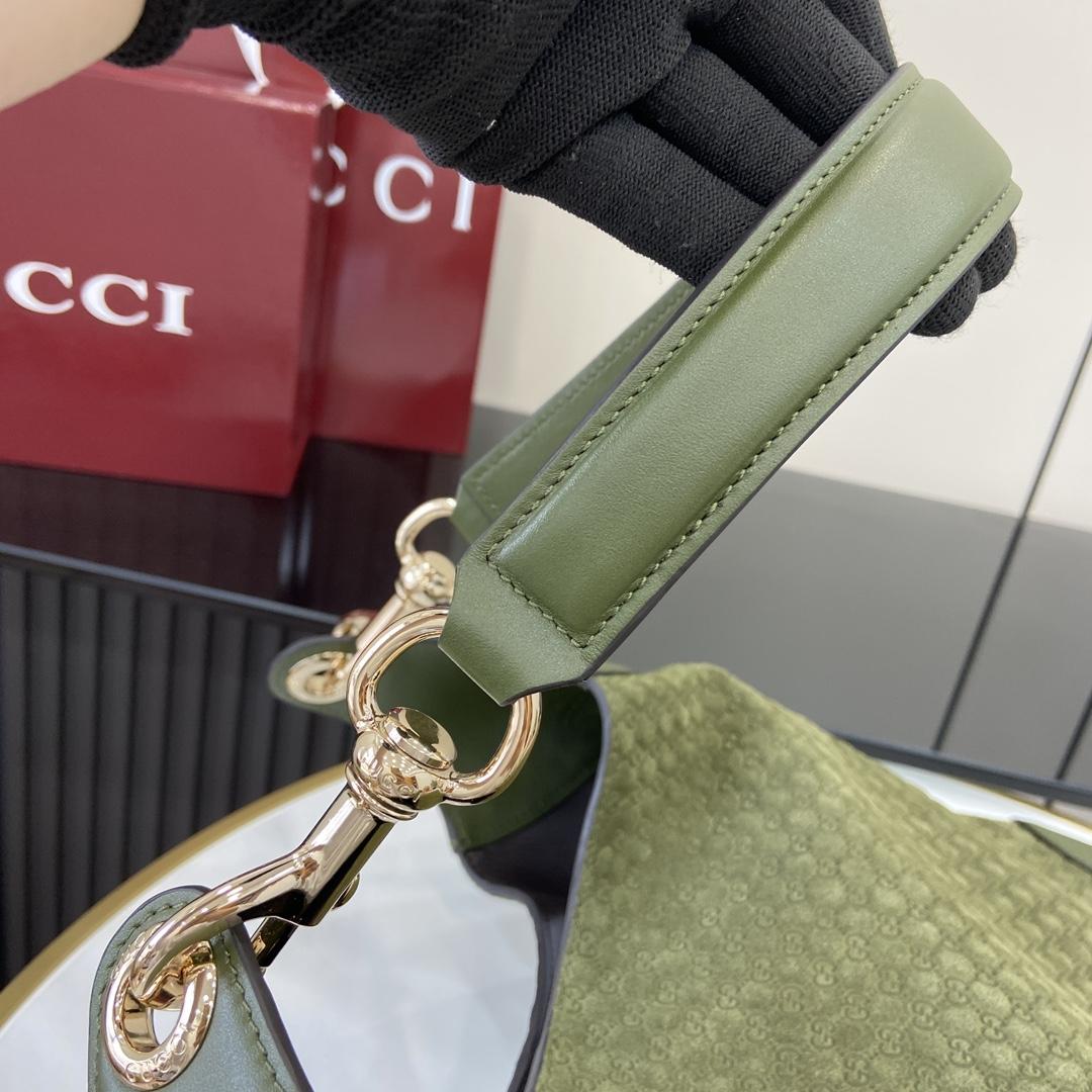 Gucci B Medium Shoulder Bag - DesignerGu