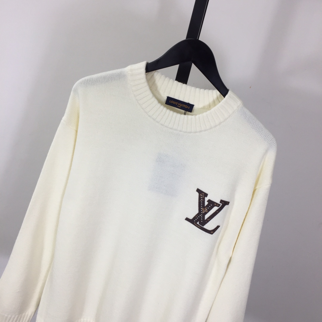 Louis Vuitton Logo Sweater - DesignerGu