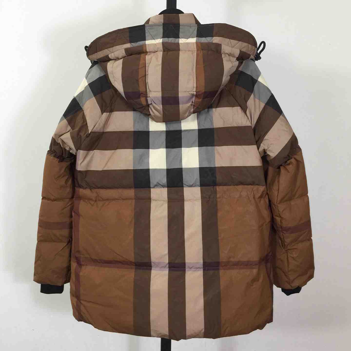 Burberry Puffer Jacket - DesignerGu