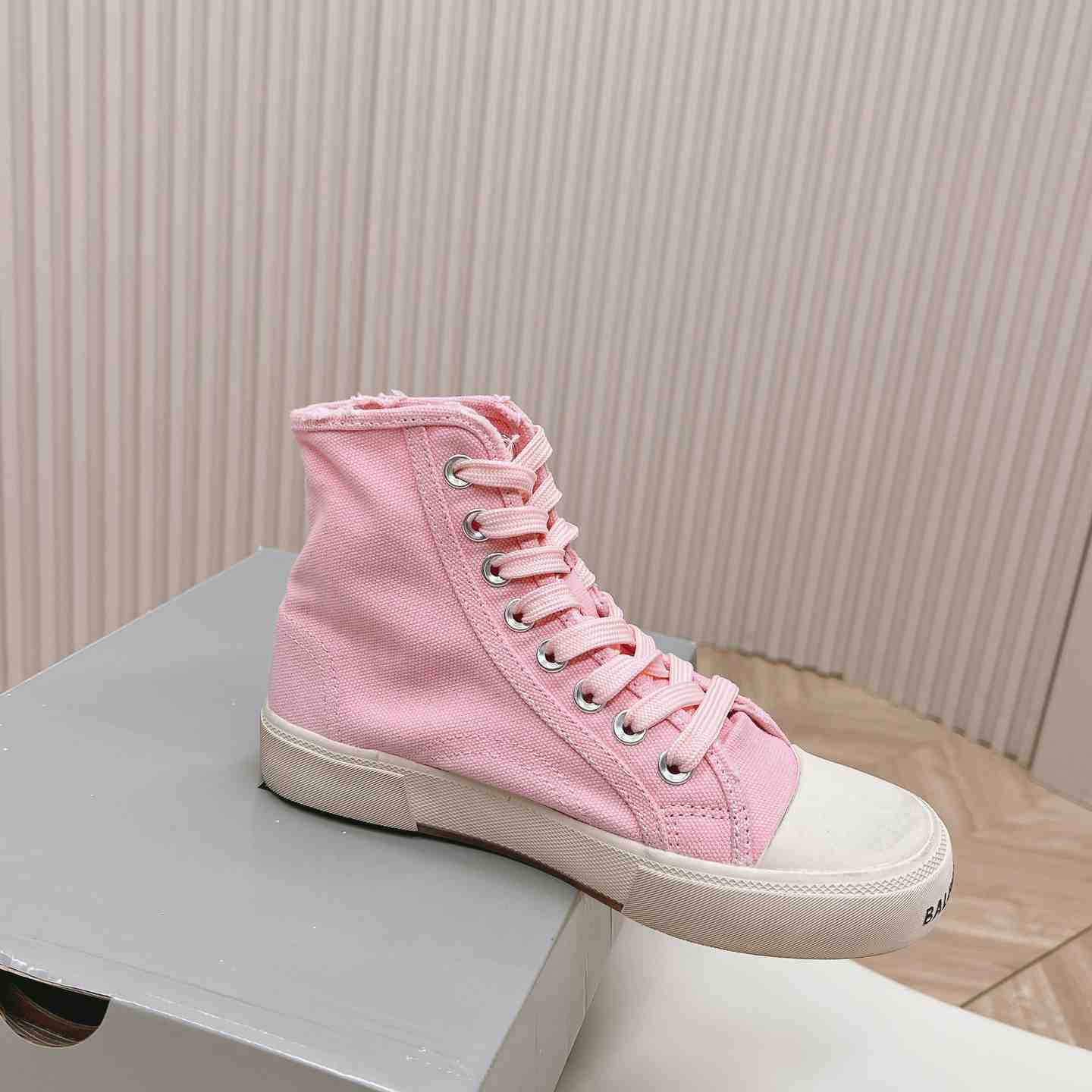 Balenciaga Paris High Top Sneakers - DesignerGu