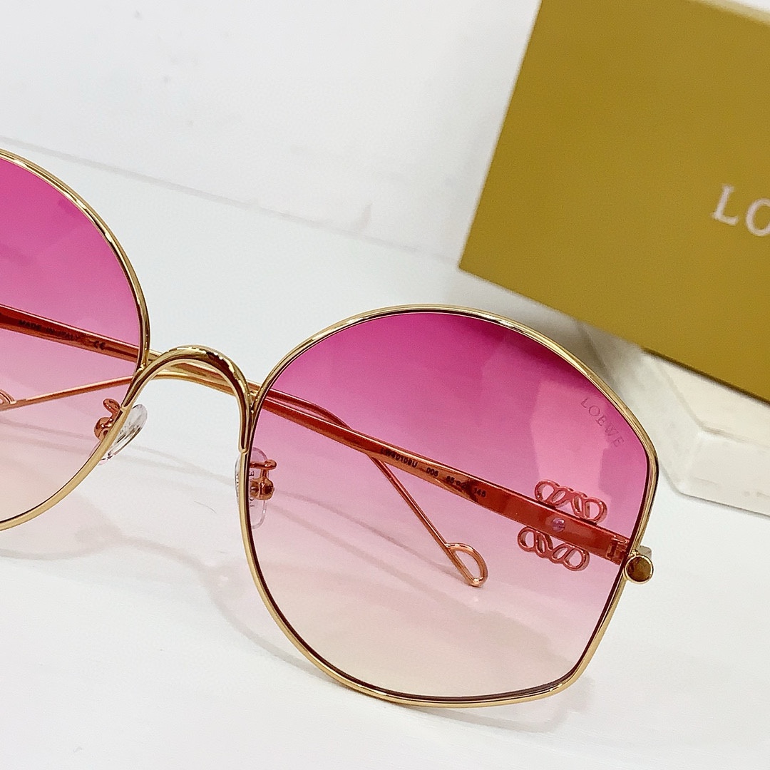 Loewe LW40109U Sunglasses  - DesignerGu