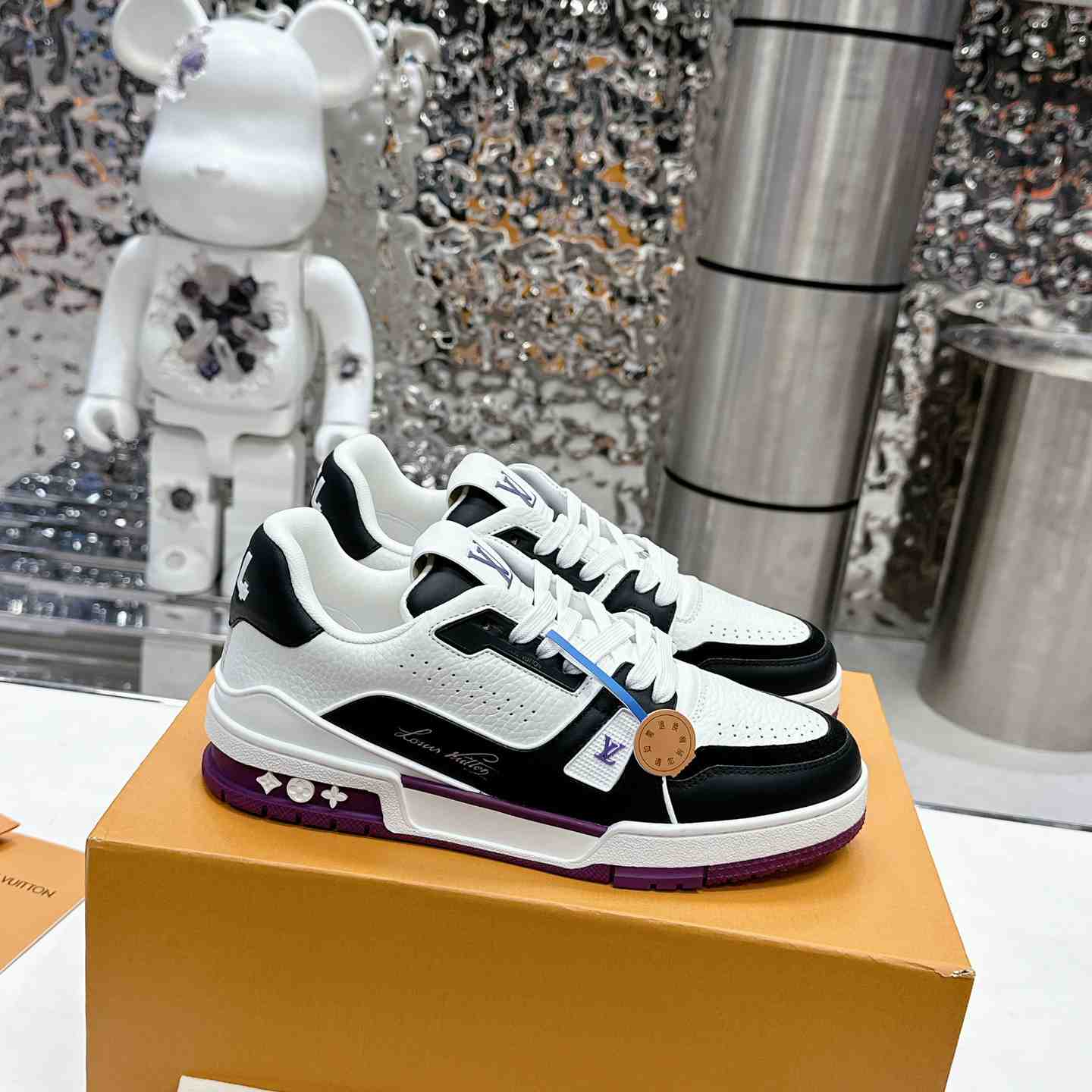 Louis Vuitton LV Trainer Sneaker  1ADDYD - DesignerGu