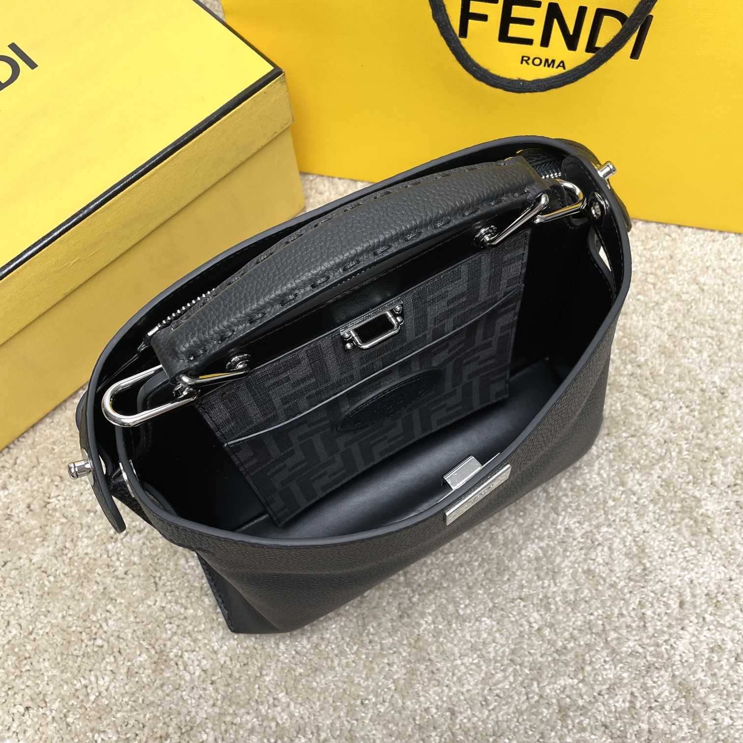 Fendi Peekaboo  - DesignerGu