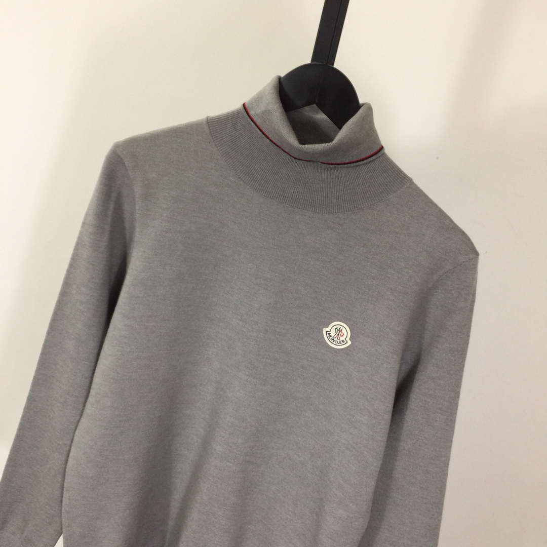 Moncler Logo Sweater - DesignerGu