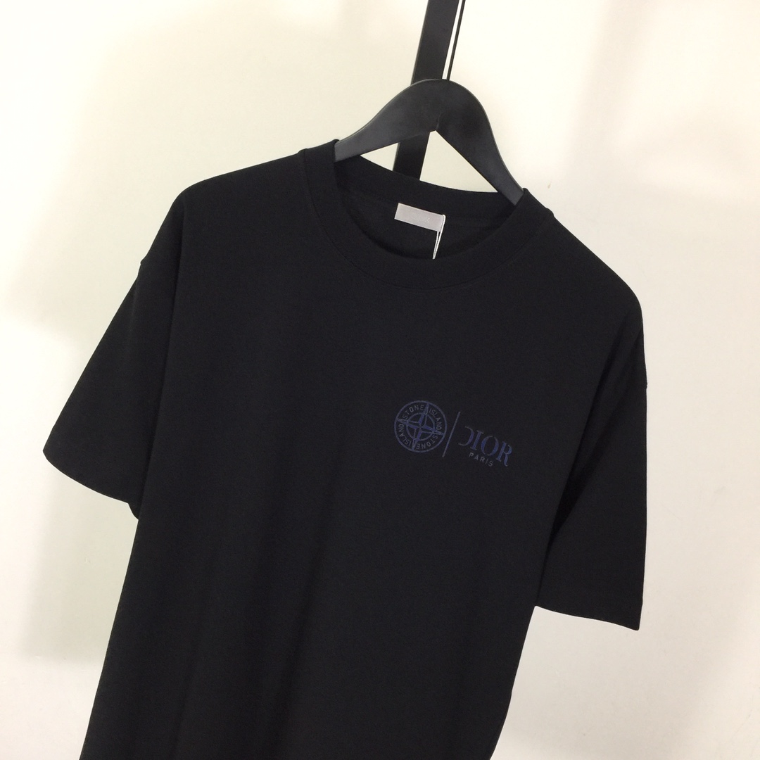 Dior And Stone Island T-Shirt - DesignerGu