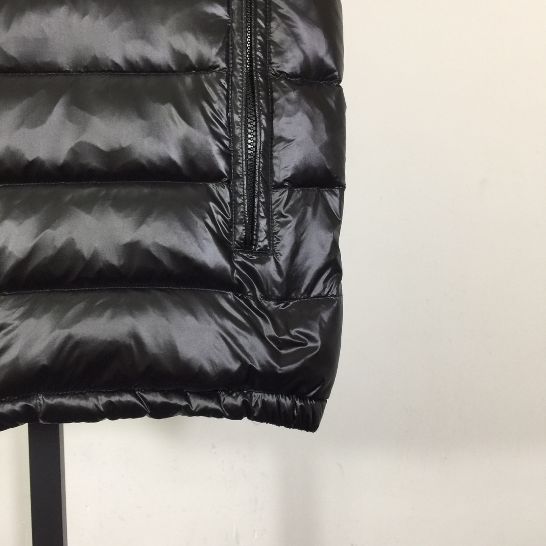 Moncler Down Vest - DesignerGu