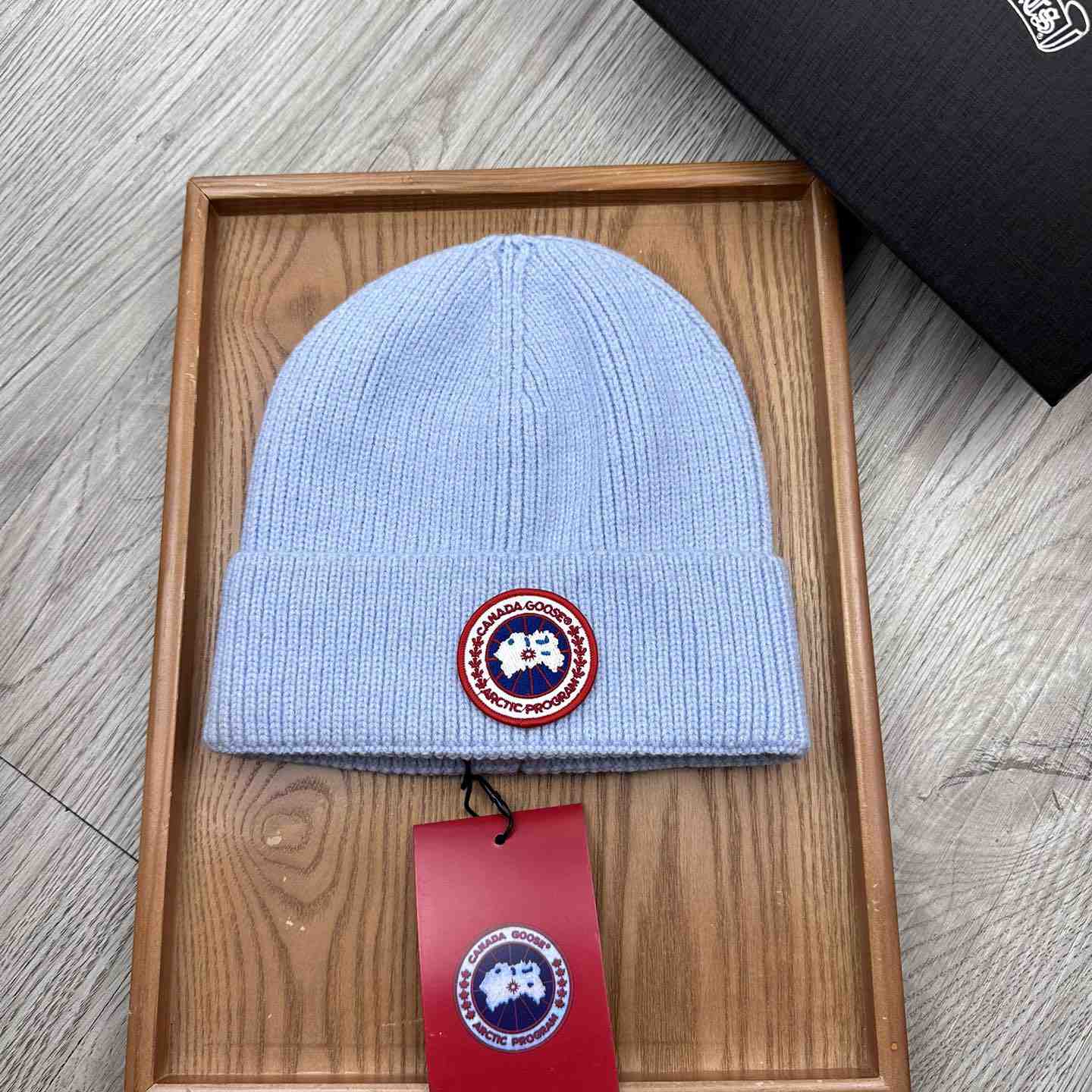 Canada Goose Beanie  - DesignerGu