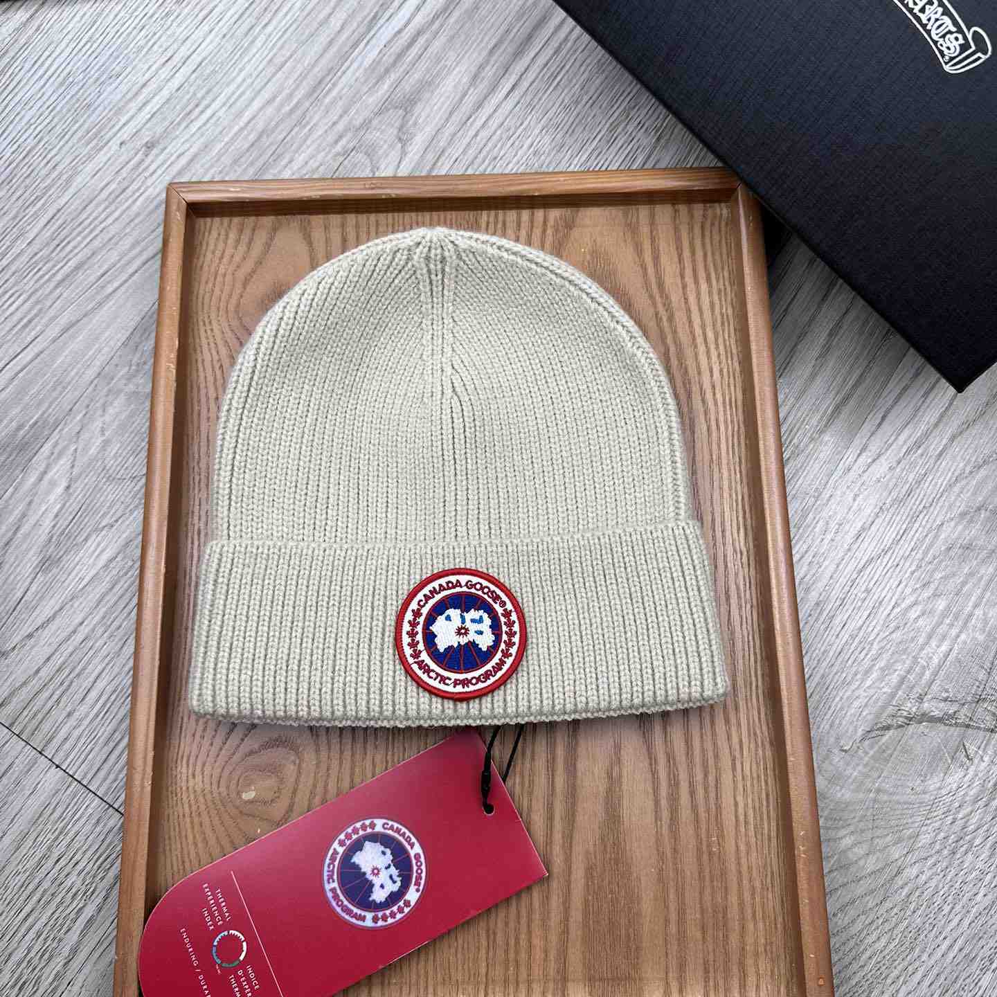 Canada Goose Beanie  - DesignerGu