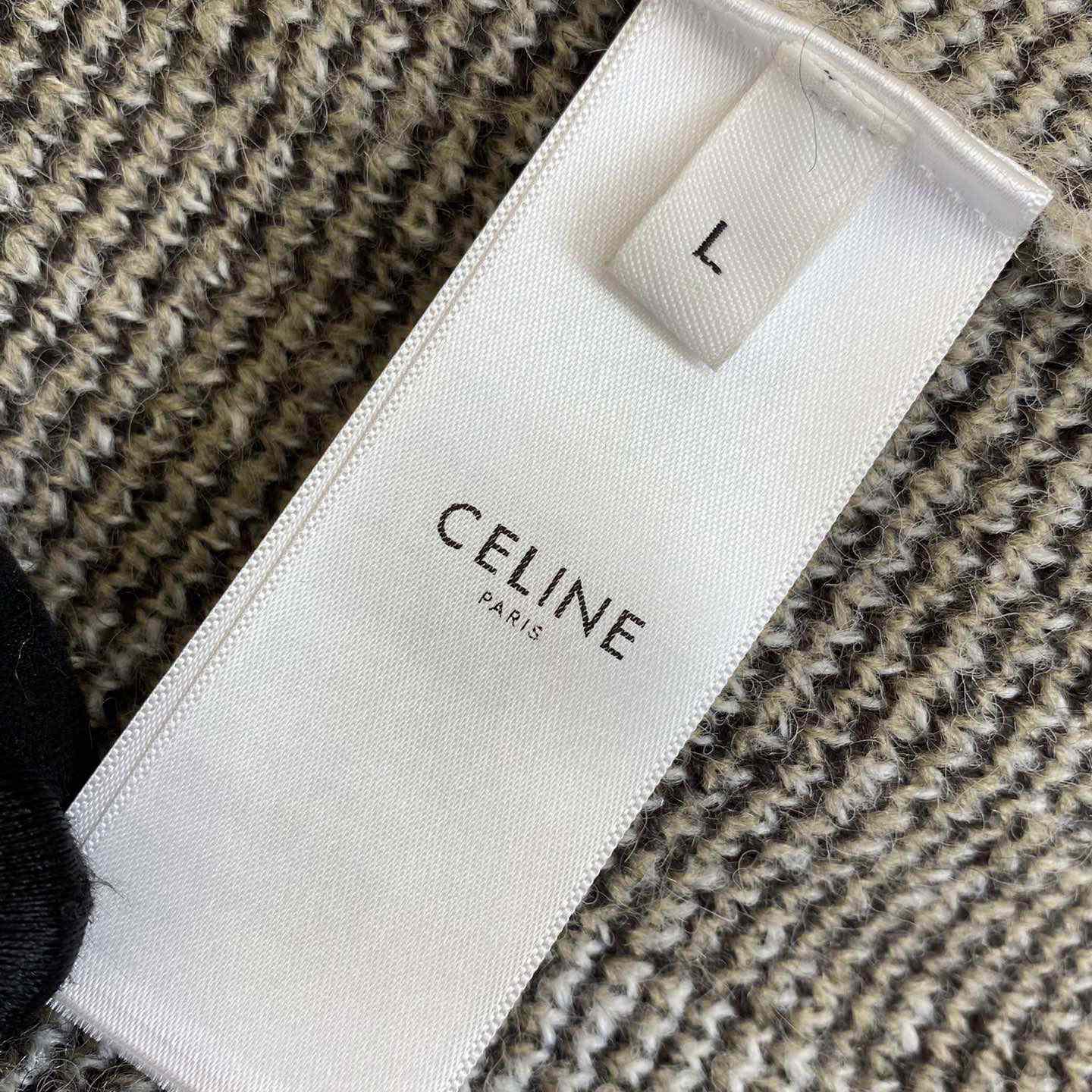 Celine Cardigan In Brushed Mohair - DesignerGu