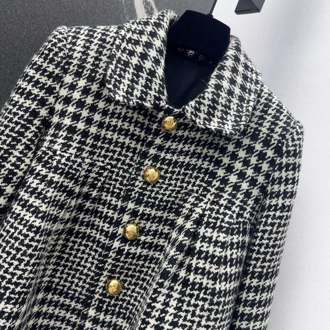 Celine Sixtine Coat In Wool Tweed - DesignerGu