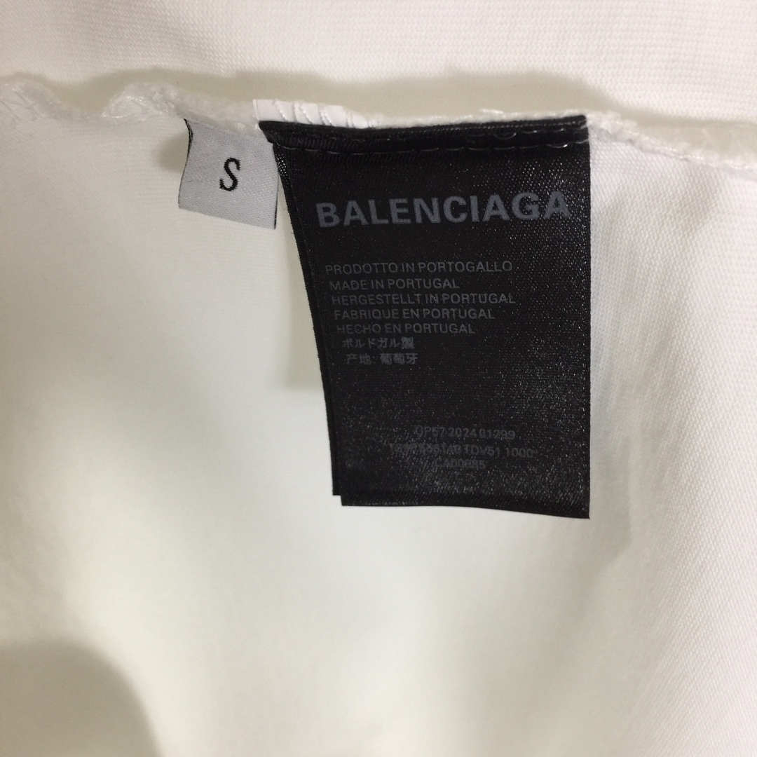 Balenciaga Logo T-Shirt - DesignerGu