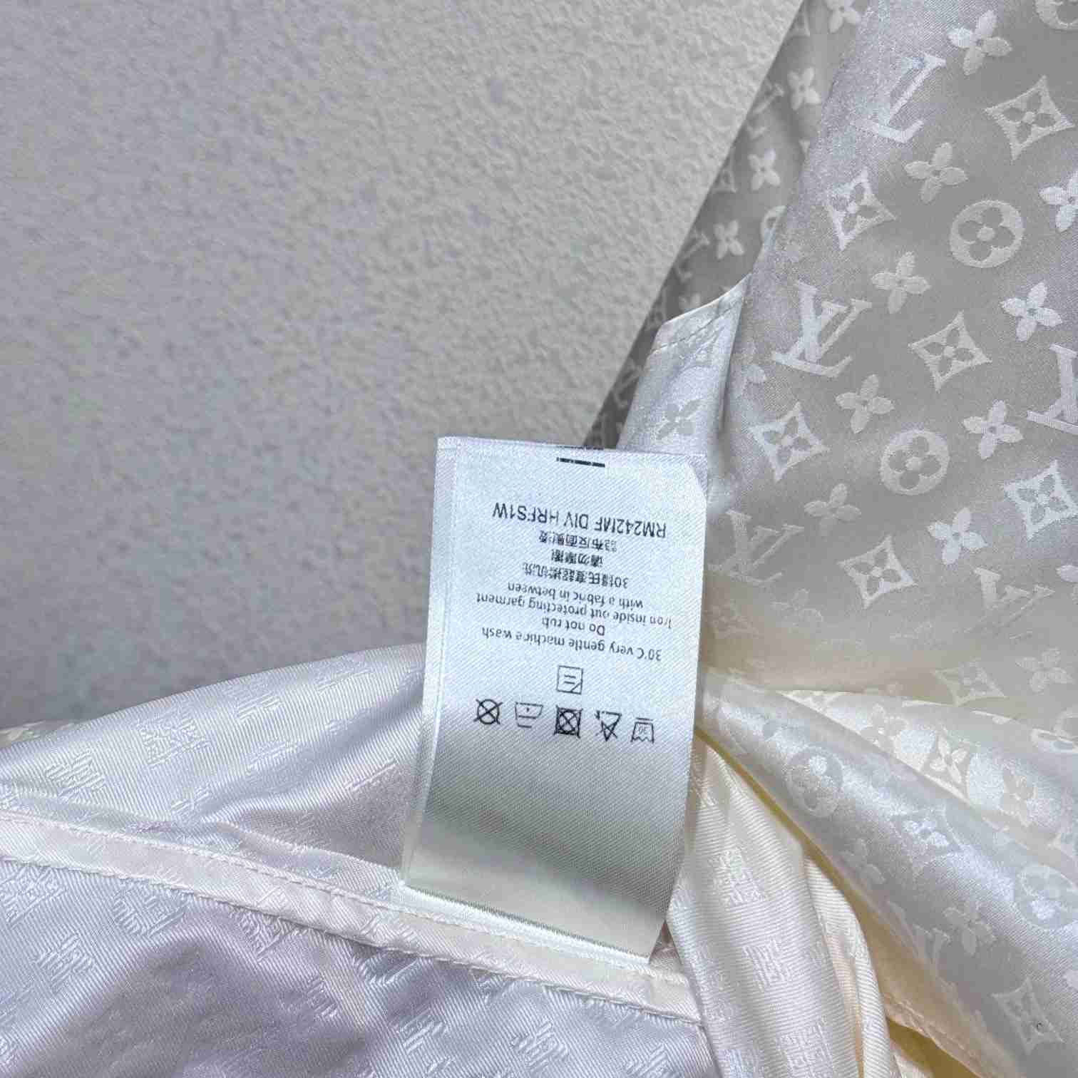 Louis Vuitton Monogram Long-Sleeved Shirt    - DesignerGu