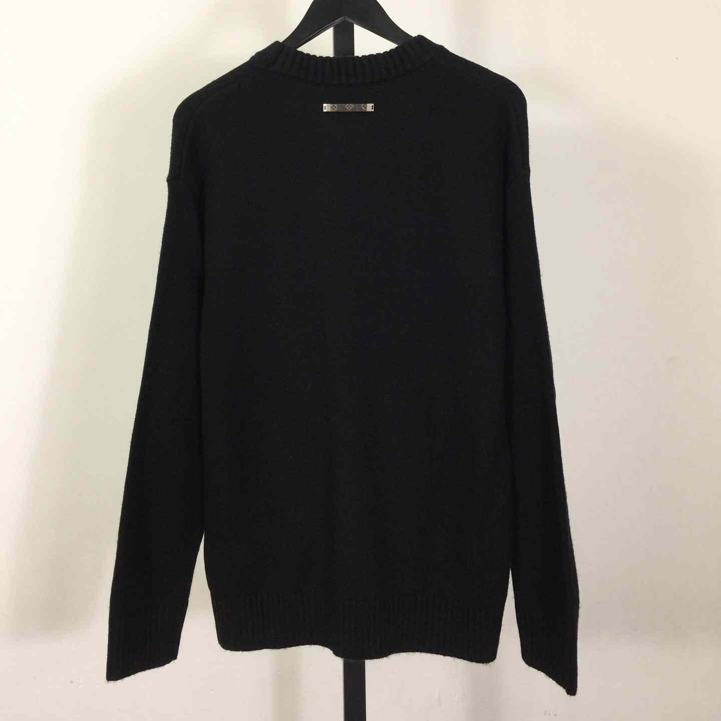 Louis Vuitton Logo Sweater - DesignerGu