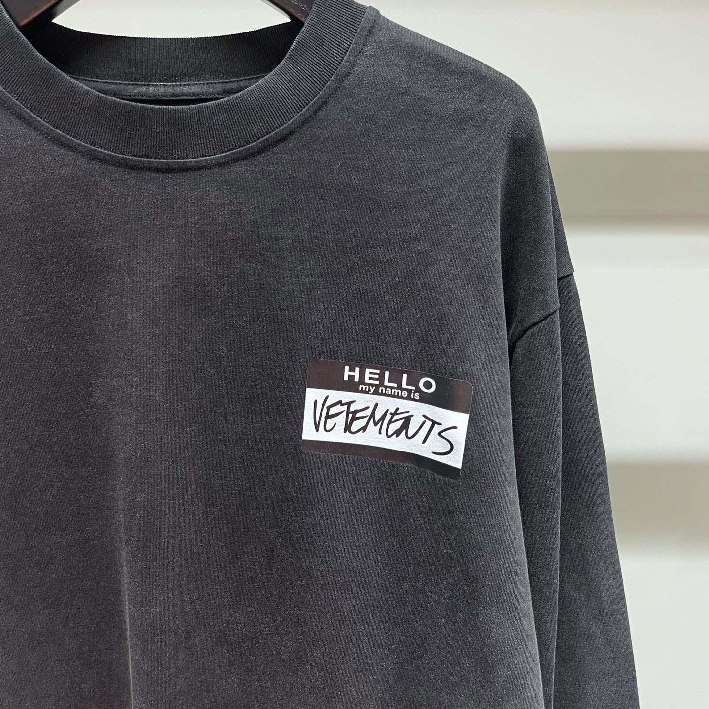 Vetements 'Hello 'Cotton Sweatshirt - DesignerGu