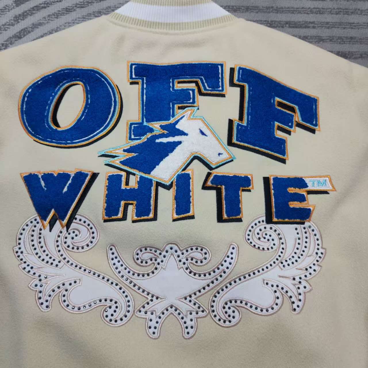 Off-White Wo Thunderbolt Varsity - DesignerGu