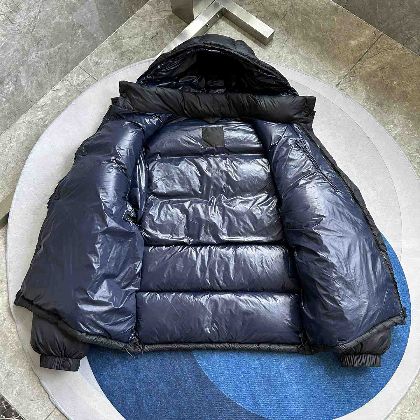 Moncler Cyclone 2-IN-1 Short Down Jacket - DesignerGu