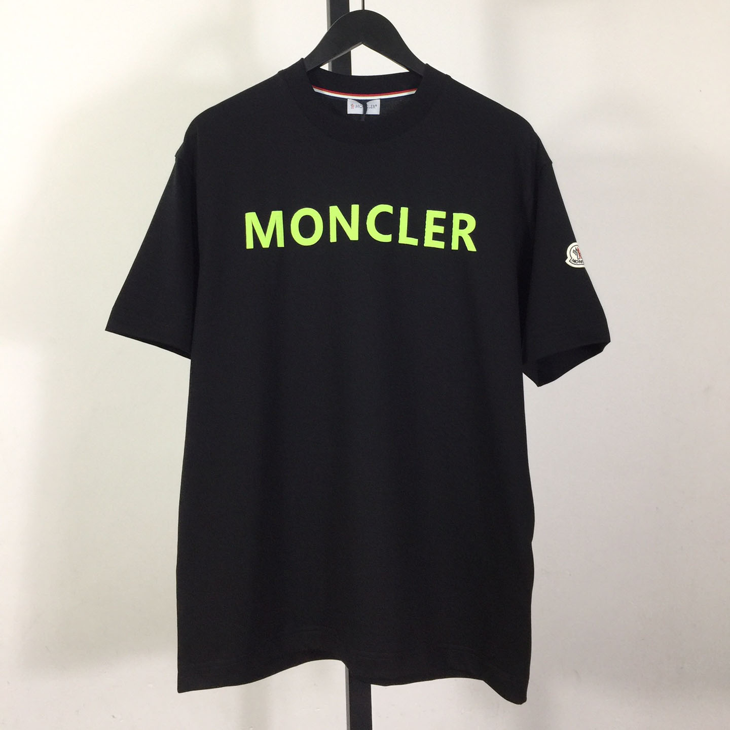 Moncler Logo T-Shirt - DesignerGu