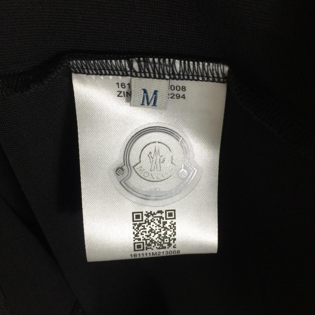 Moncler Logo T-Shirt - DesignerGu