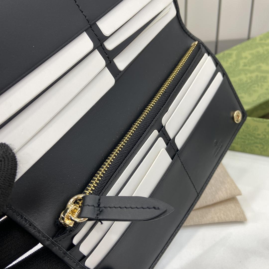 Gucci GG Emblem Continental Wallet   - DesignerGu