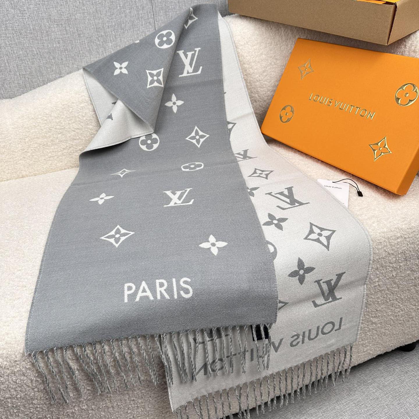 Louis Vuitton All About Monogram Scarf  M79226 - DesignerGu