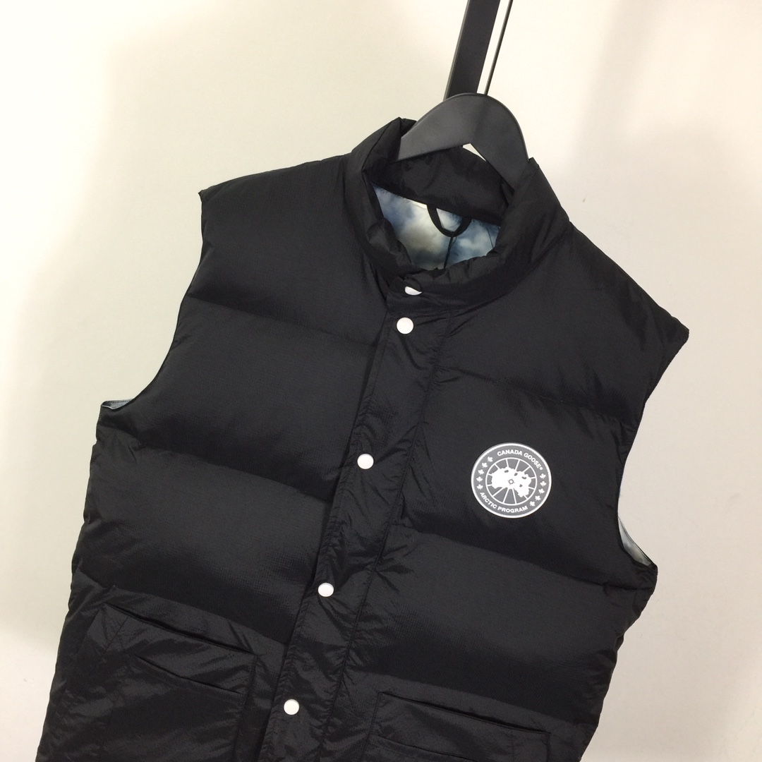 Canada Goose Down Vest - DesignerGu