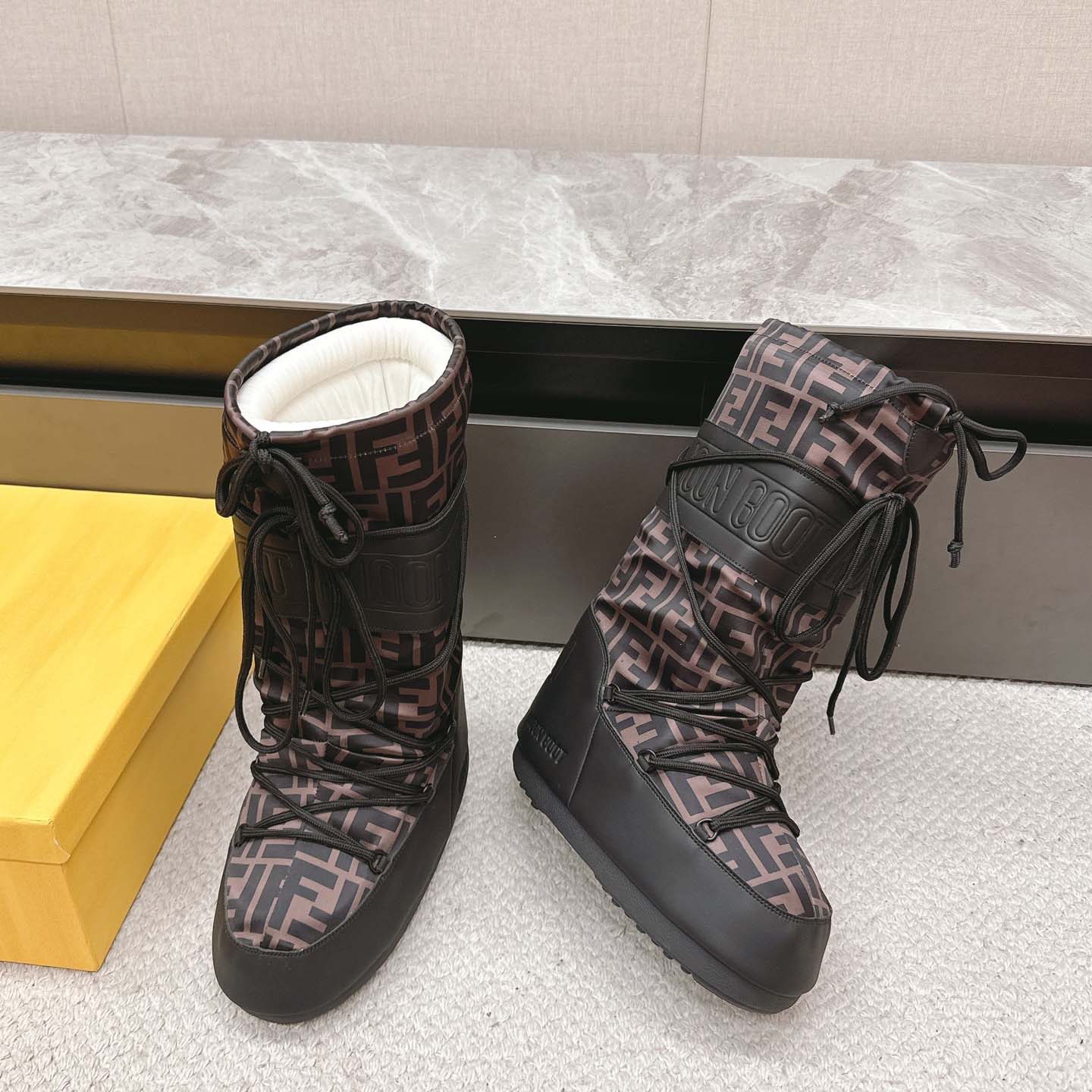 Fendi FF Motif Moon Boots - DesignerGu