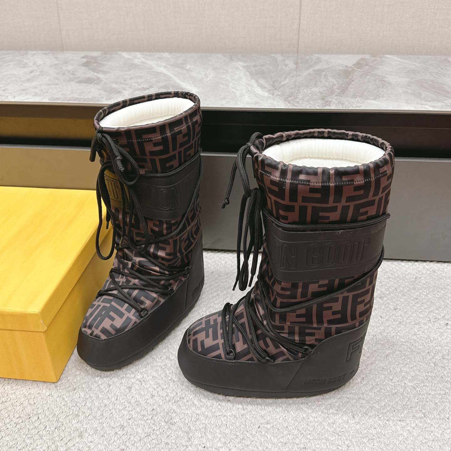 Fendi FF Motif Moon Boots - DesignerGu