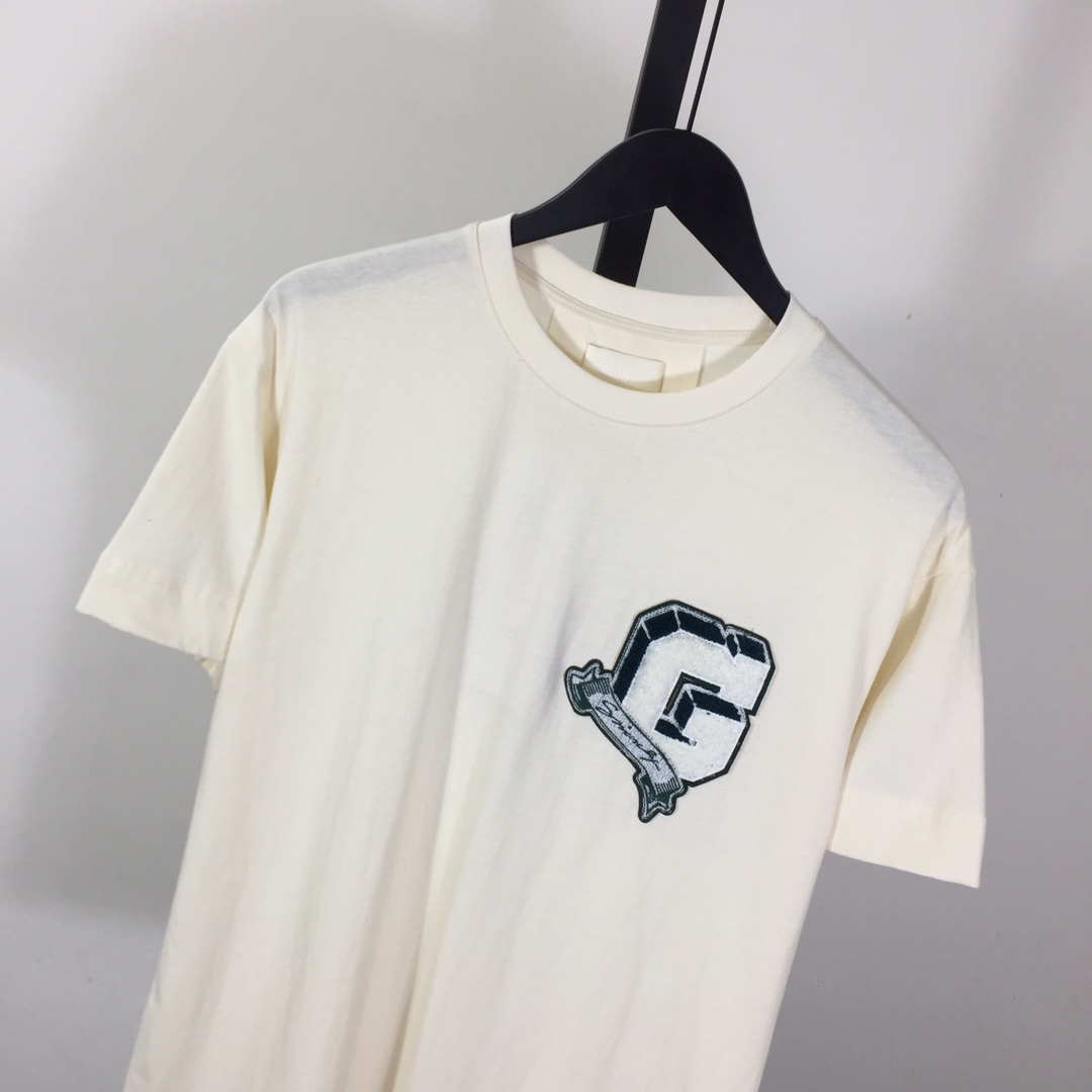 Givenchy Powder G College T-Shirt  - DesignerGu