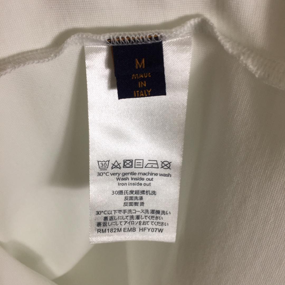 Louis Vuitton Logo T-Shirt - DesignerGu