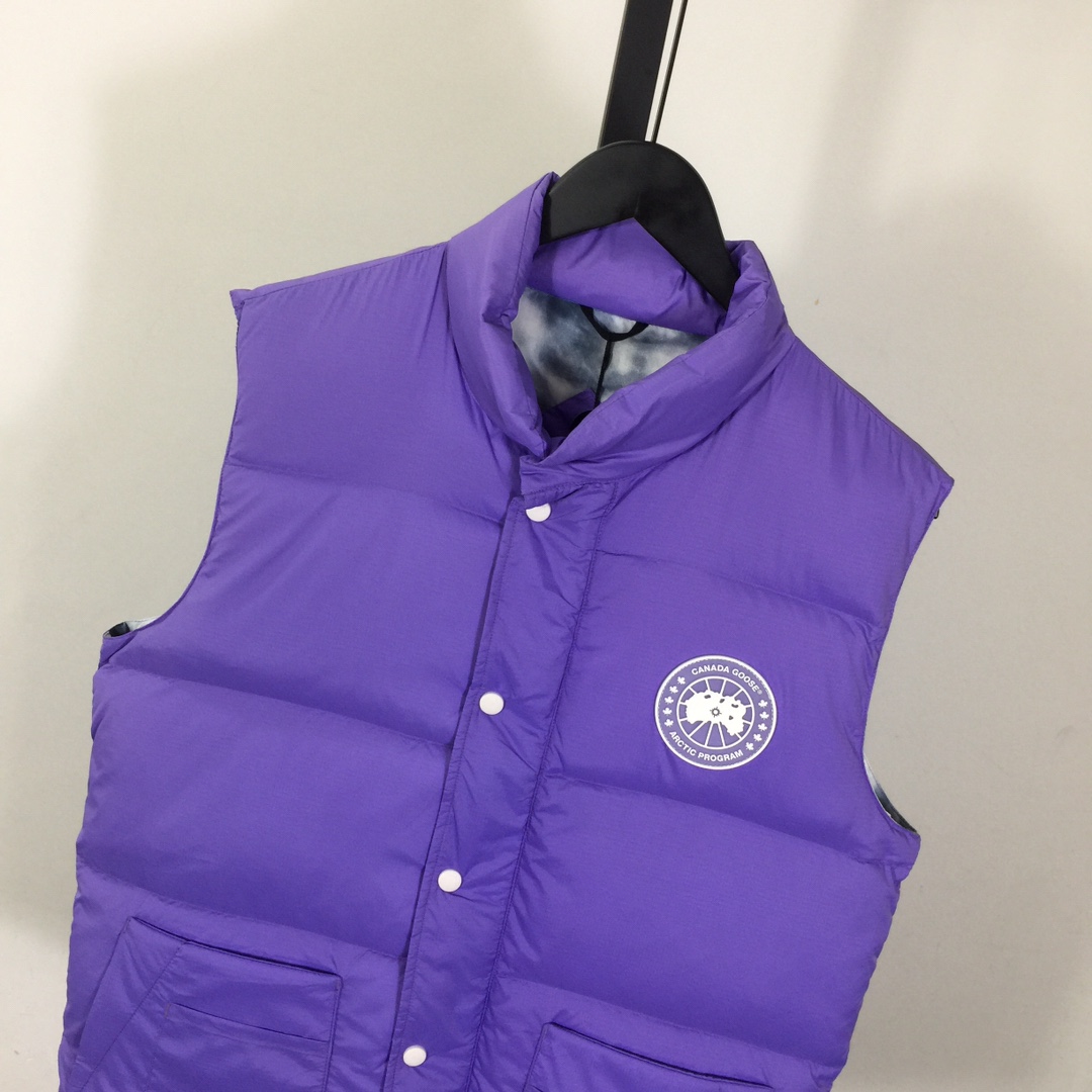 Canada Goose Down Vest - DesignerGu