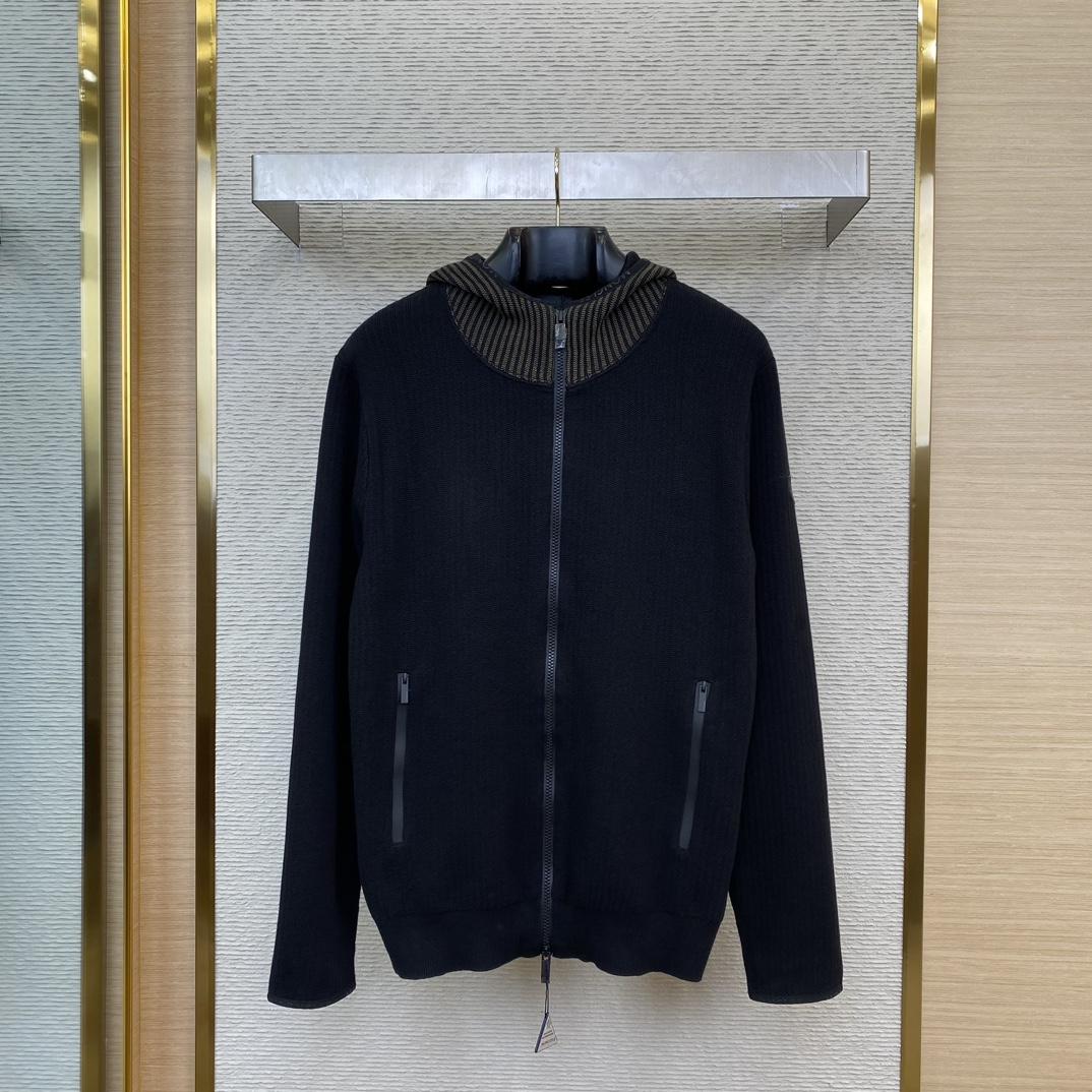 Moncler Zip-up Fleece Jacket - DesignerGu