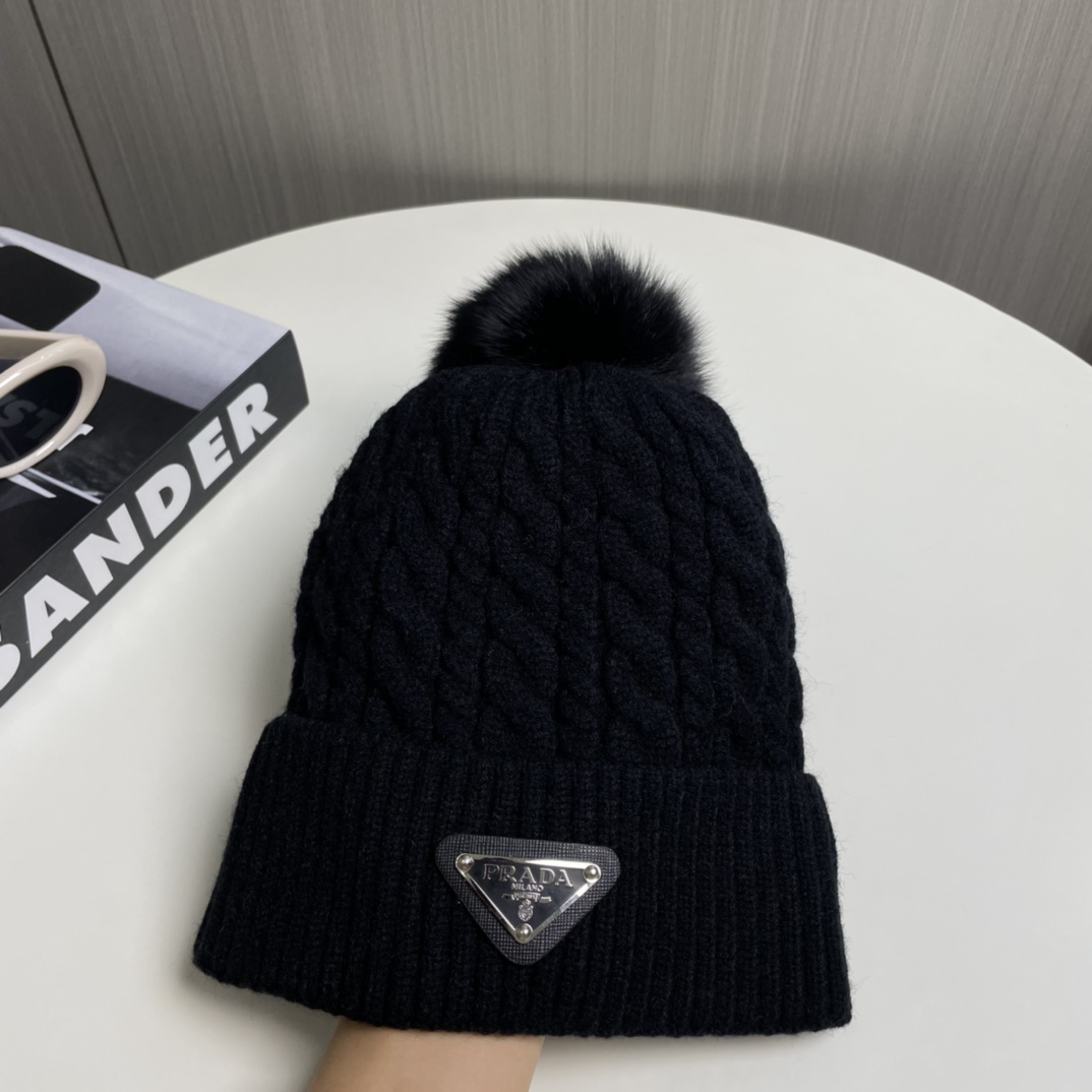 Prada Beanie - DesignerGu