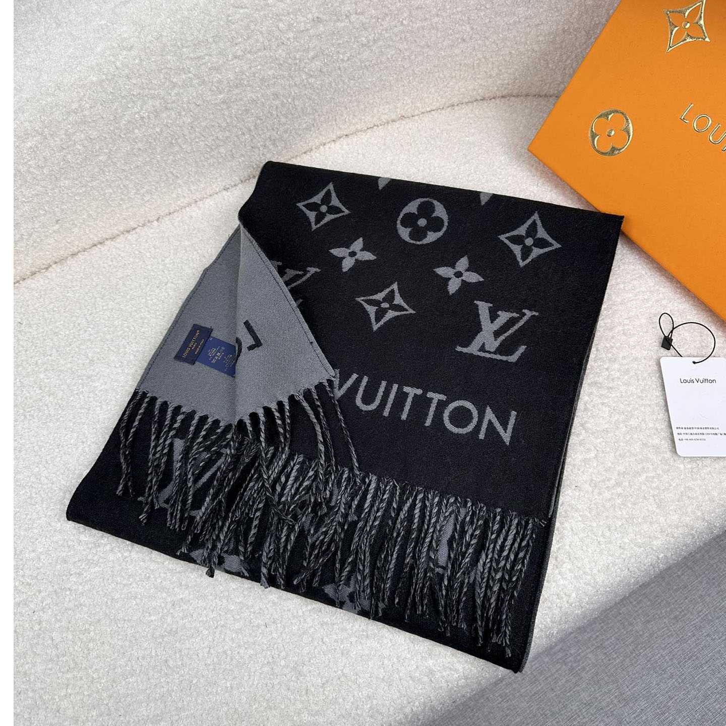 Louis Vuitton All About Monogram Scarf  M79225 - DesignerGu