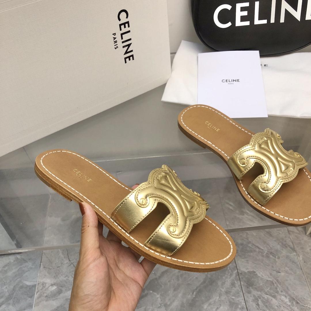 Celine Triomphe Mule In Metalized Calfskin - DesignerGu