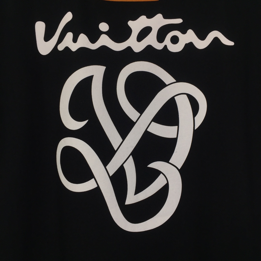 Louis Vuitton Cotton T-Shirt - DesignerGu