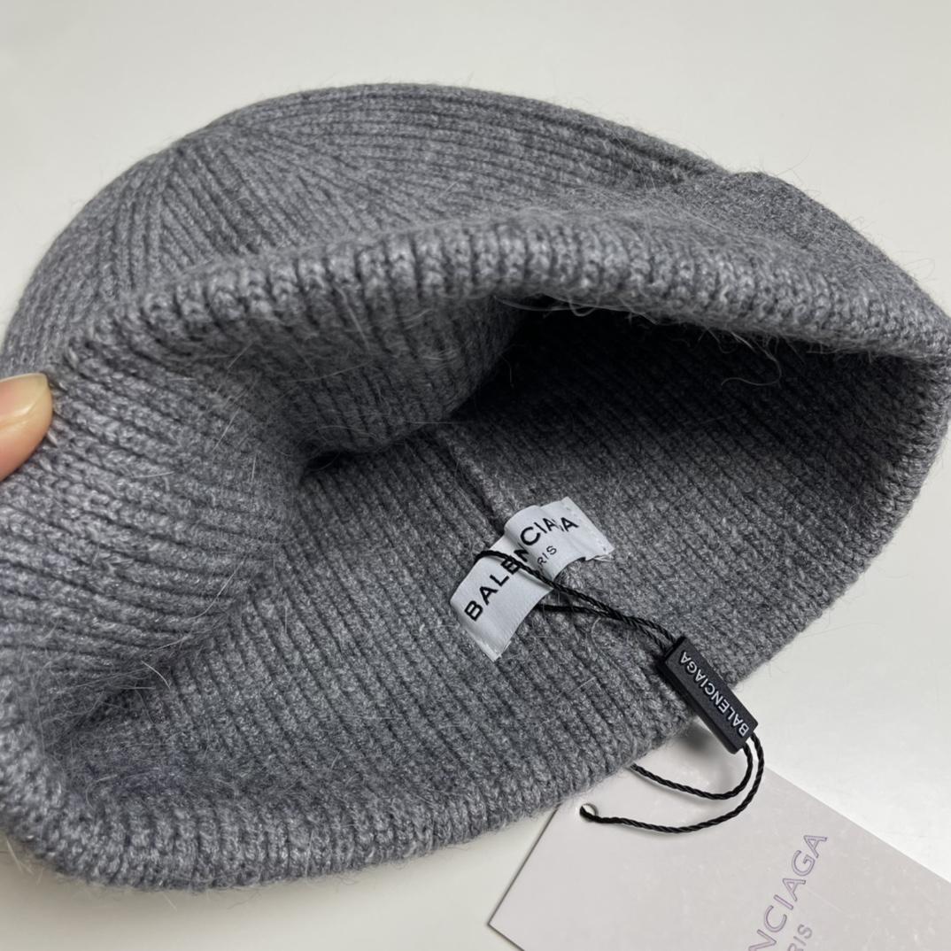 Balenciag Beanie  - DesignerGu