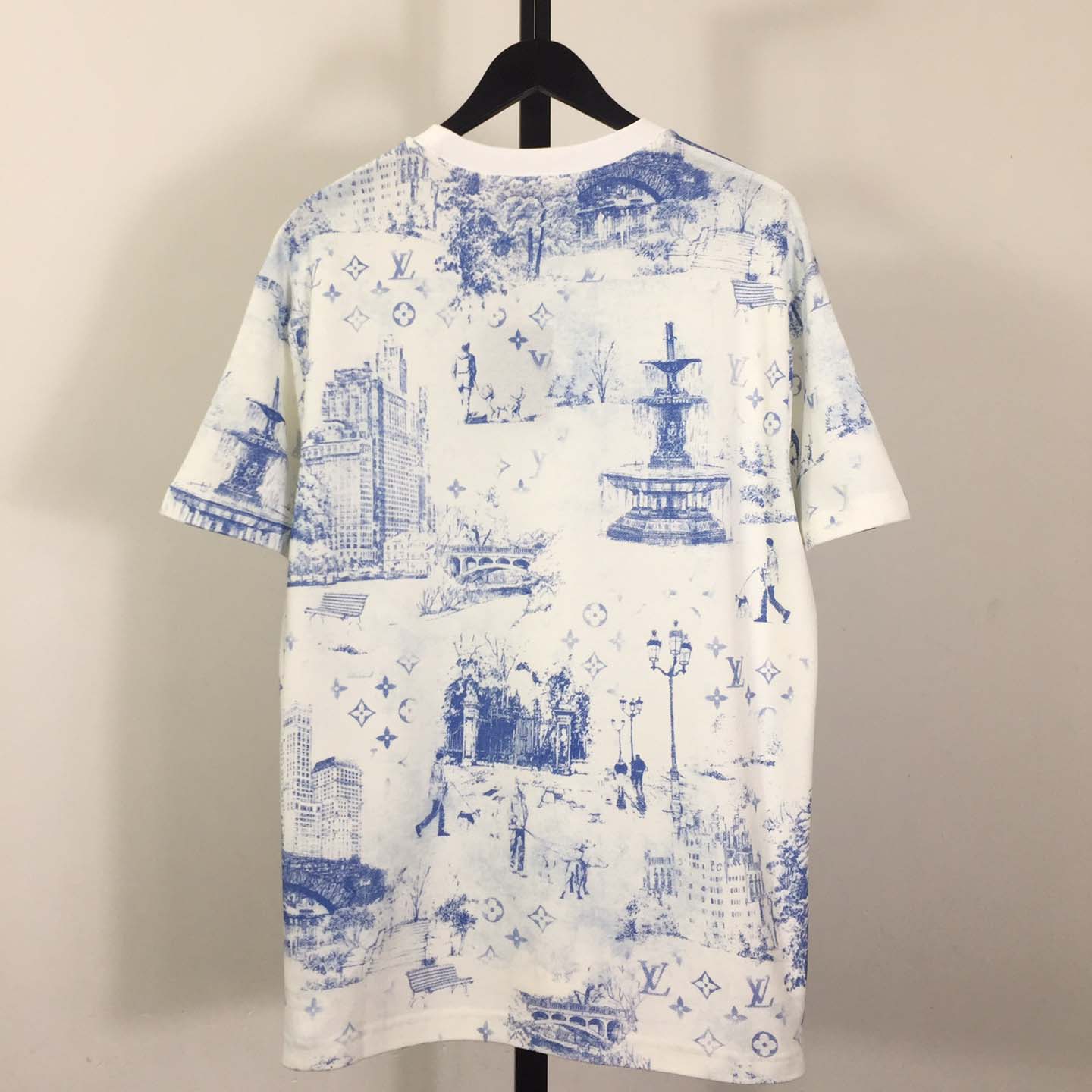 Louis Vuitton Printed Cotton Pique T-Shirt   1AGJZ4 - DesignerGu