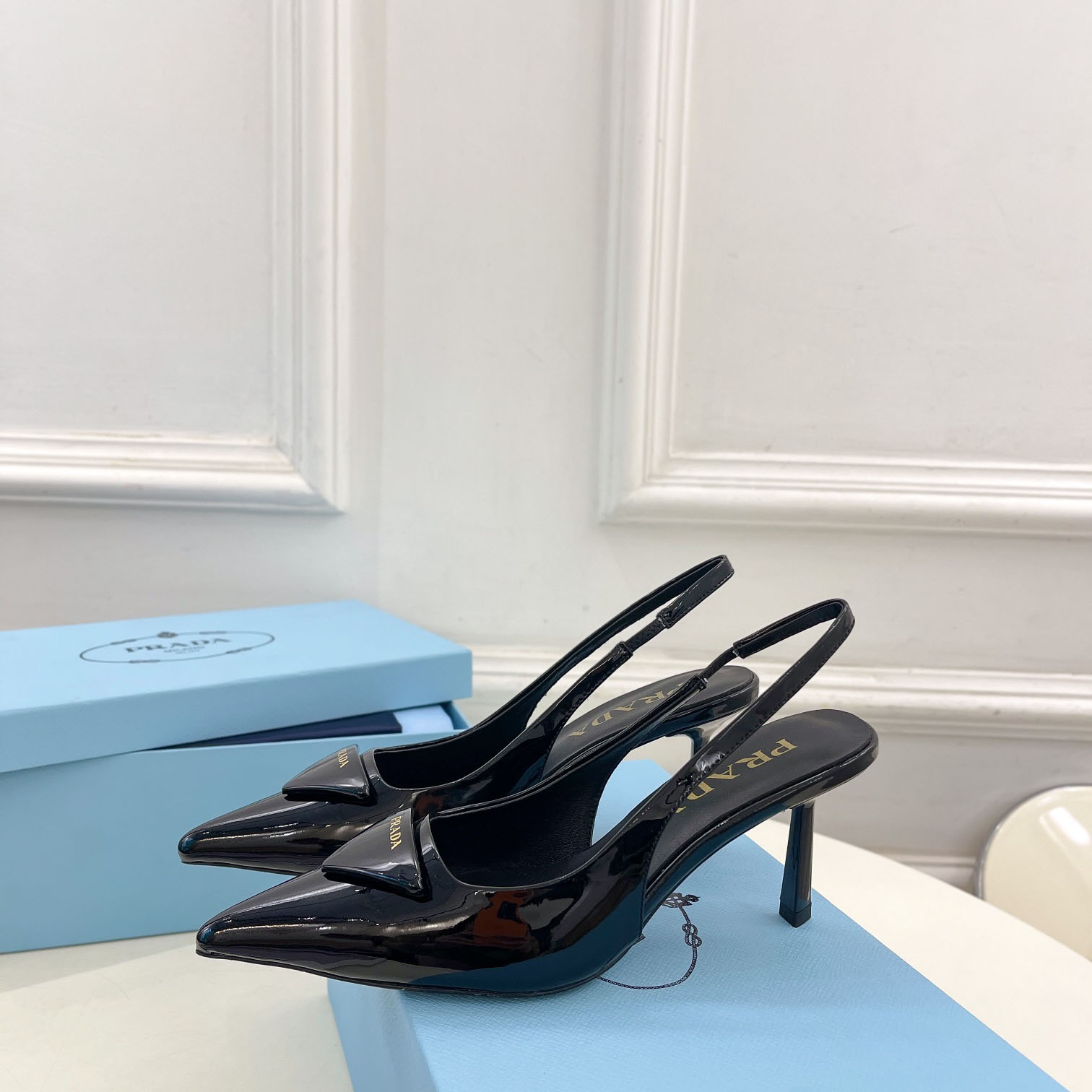 Prada 75m Patent Leather Slingback Pumps - DesignerGu