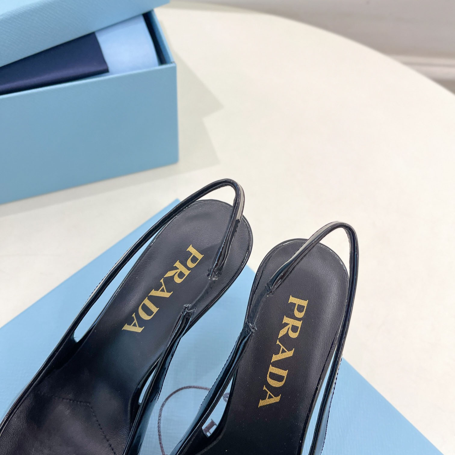 Prada 75m Patent Leather Slingback Pumps - DesignerGu