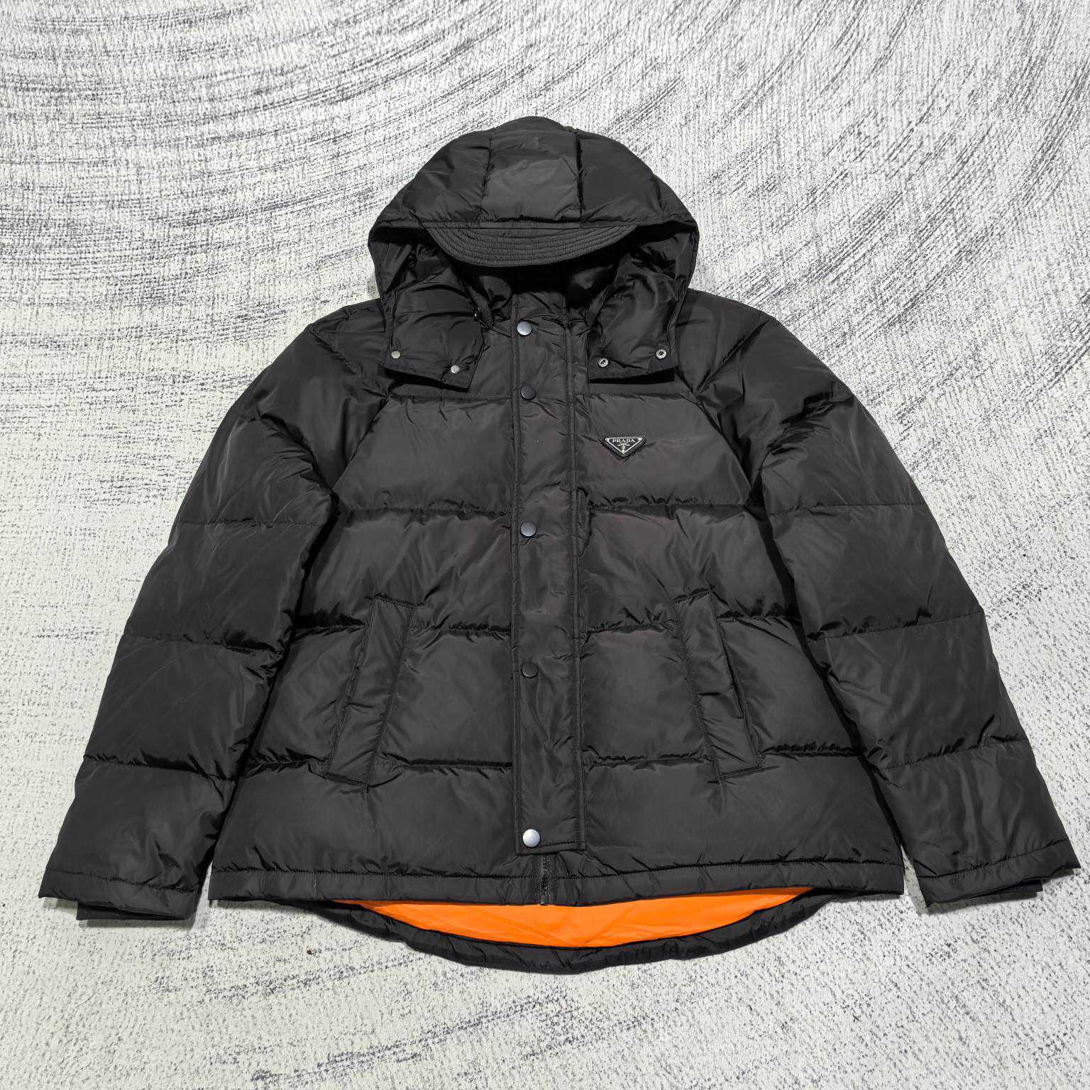 Prada Cropped Re-Nylon Down Jacket - DesignerGu