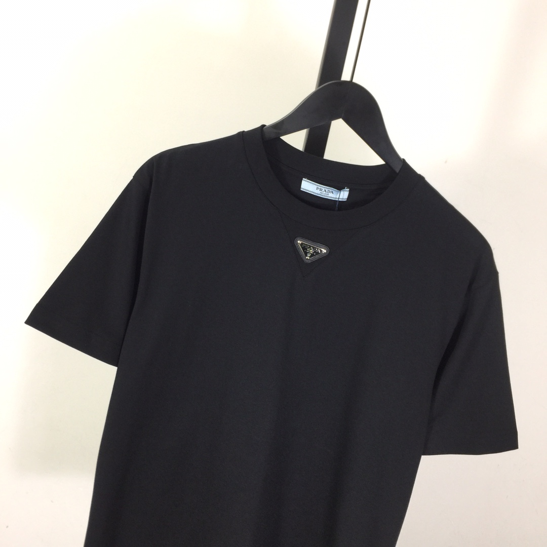 Prada Cotton  T-shirt  - DesignerGu