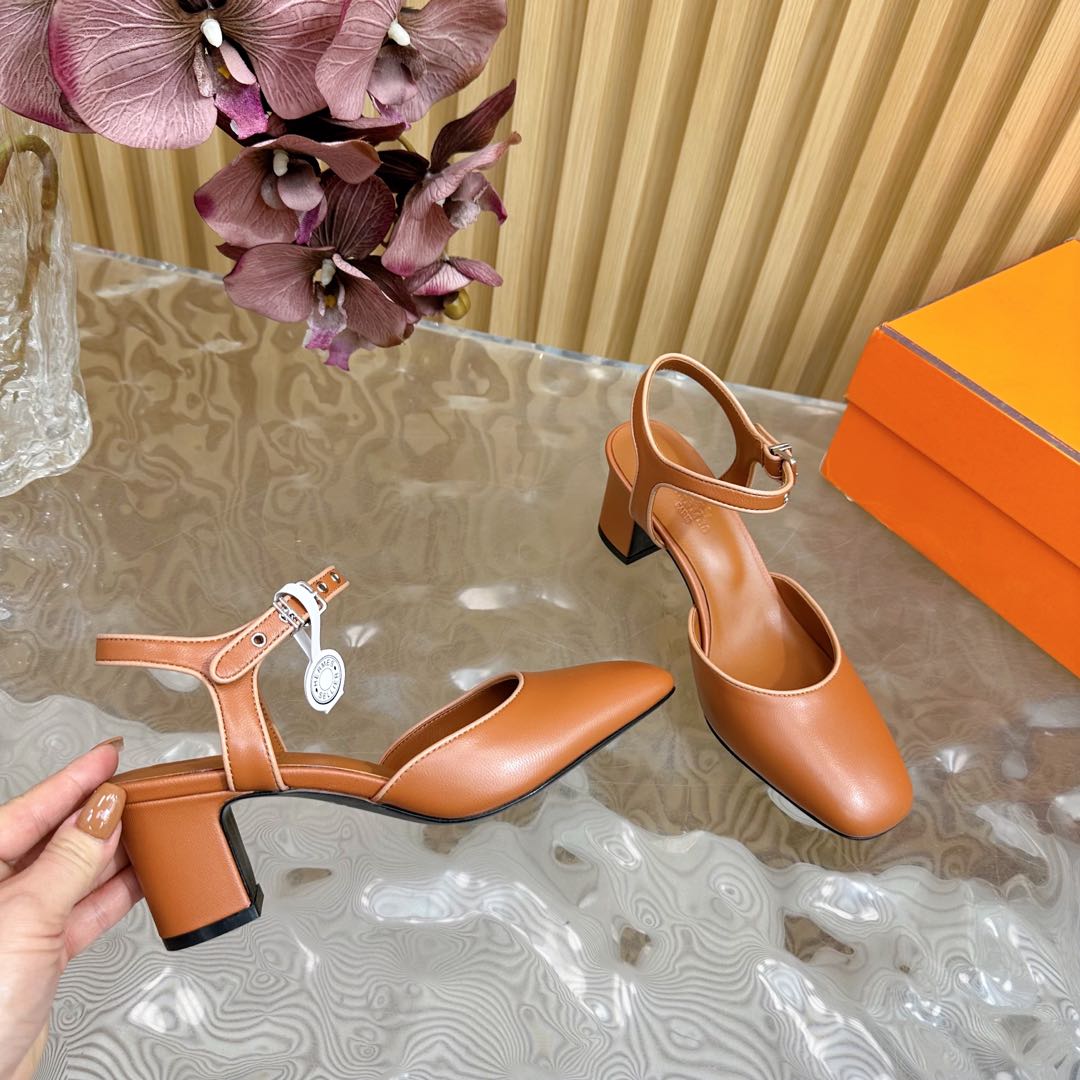 Hermes Kamilla 60 Pump - DesignerGu